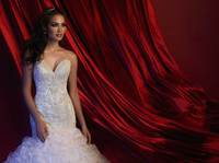 Allure Couture Bridal GOwn C364